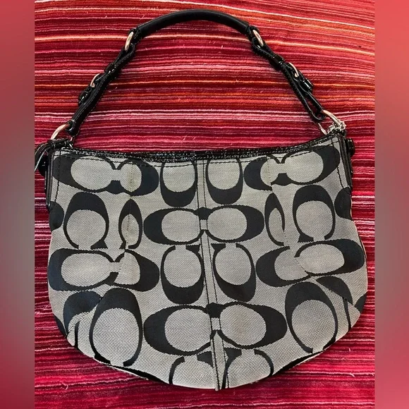 COACH Black Jacguard Signature Soho Boho Shoulder Bag 🖤 - Picture 7 of 11